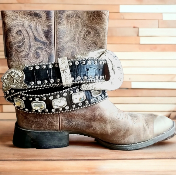 Accessories - Genuine Leather Southwestern Interchangeable Buckle Rhinestone Silvertone